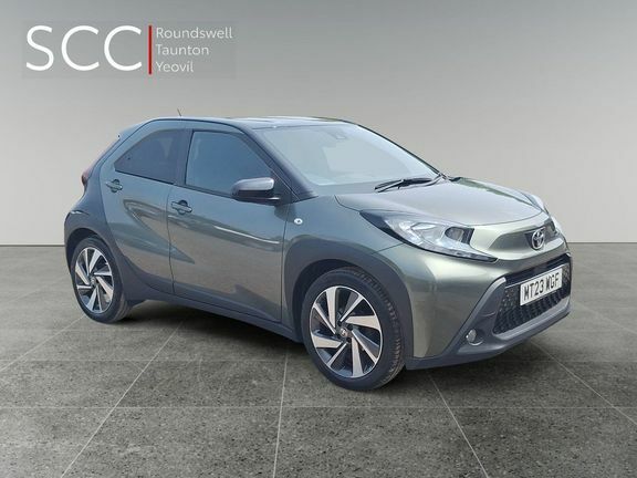 Toyota Aygo X Edge Manual Green