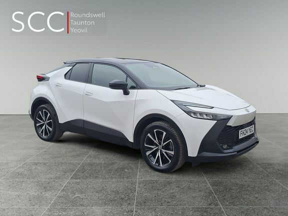Toyota C-Hr Design 2.0 Phev Bi-tone White