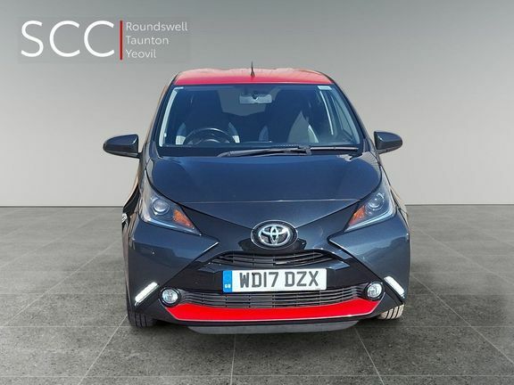 Toyota Aygo X X-press Grey #8