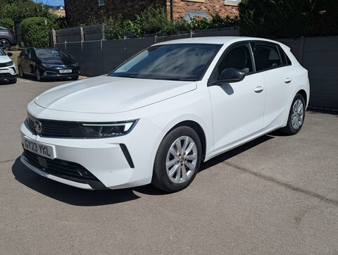 Vauxhall Astra Design White #4