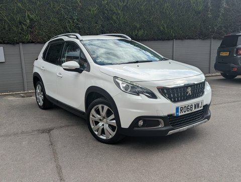 Peugeot 2008 Gt Line 1.2 Puretech 130 Eat6 Black #1