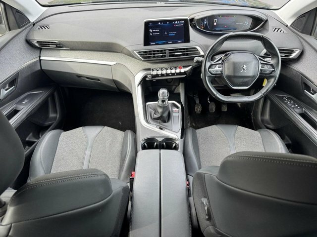 Peugeot 5008 1.2 Puretech Gt Line Premium Suv Eat Eu #11