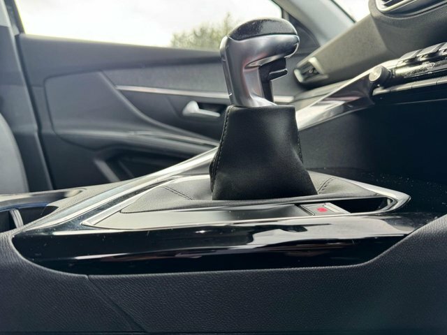 Peugeot 5008 1.2 Puretech Gt Line Premium Suv Eat Eu #19