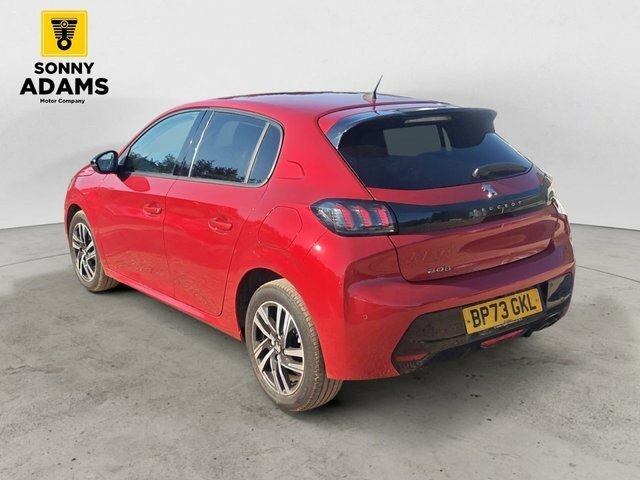 Peugeot 208 1.2 Puretech Allure Premium Hatchback Red #6