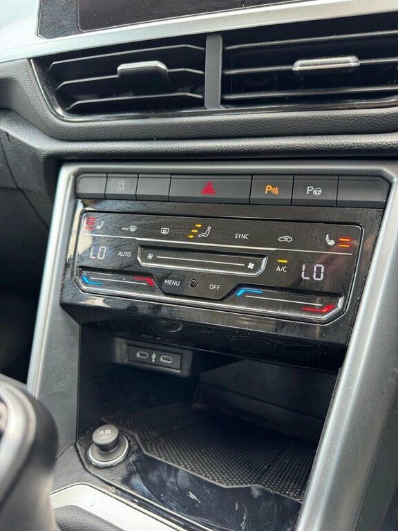 Volkswagen T-Roc Life Grey #18
