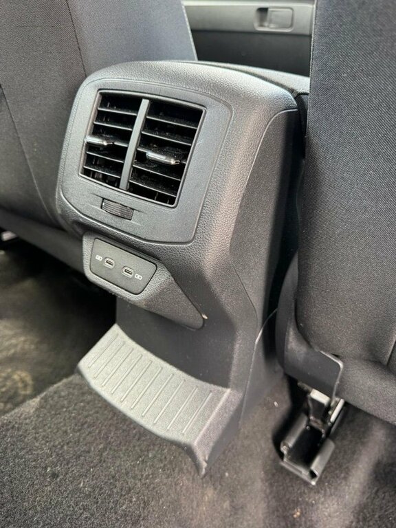 Volkswagen T-Roc Life Grey #39