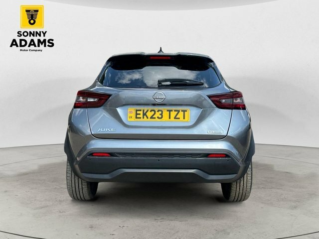 Nissan Juke 1.6 N-connecta Suv Hybrid Euro 6 Grey #3
