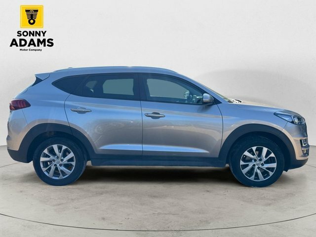 Hyundai Tucson 1.6 Gdi Se Nav Suv Euro 6 S S White #3