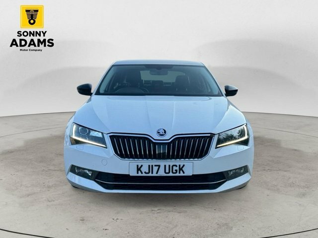 Skoda Superb 2.0 Tdi Se L Executive Hatchback KJ17UGK White #2