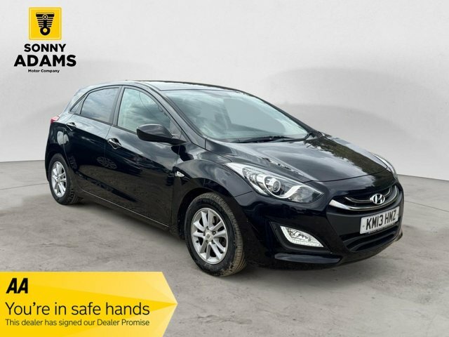 Hyundai I30 1.6 Active Hatchback Euro 5 120 P Black
