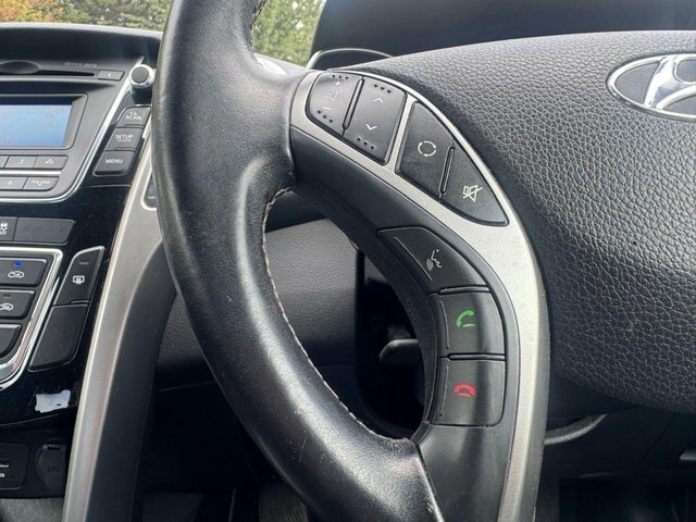 Hyundai I30 Crdi Active Blue Drive Silver #14