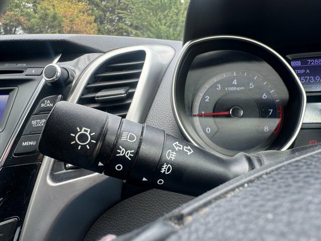 Hyundai I30 Crdi Active Blue Drive Silver #12