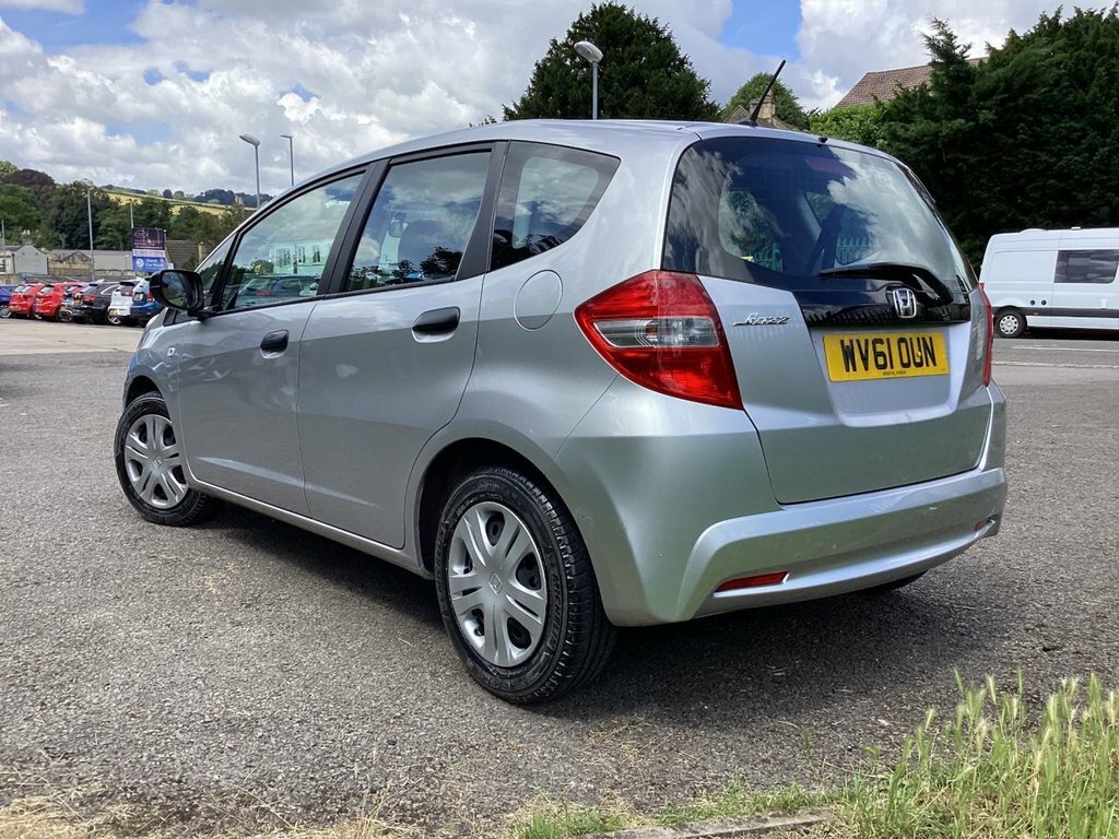 Honda Jazz 1.2L S Silver #6