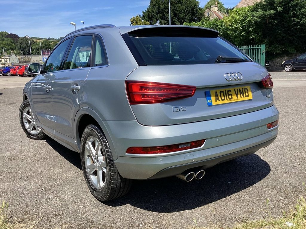 Audi Q3 2L Se AO16VND Silver #6