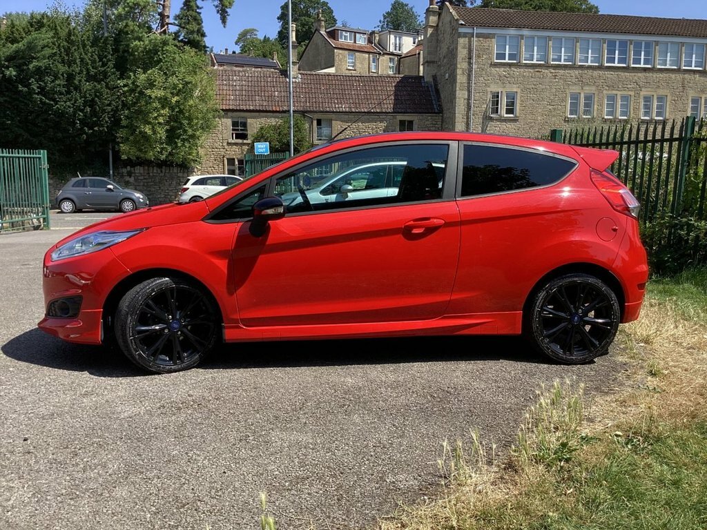 Ford Fiesta 1L Zetec S Red #5