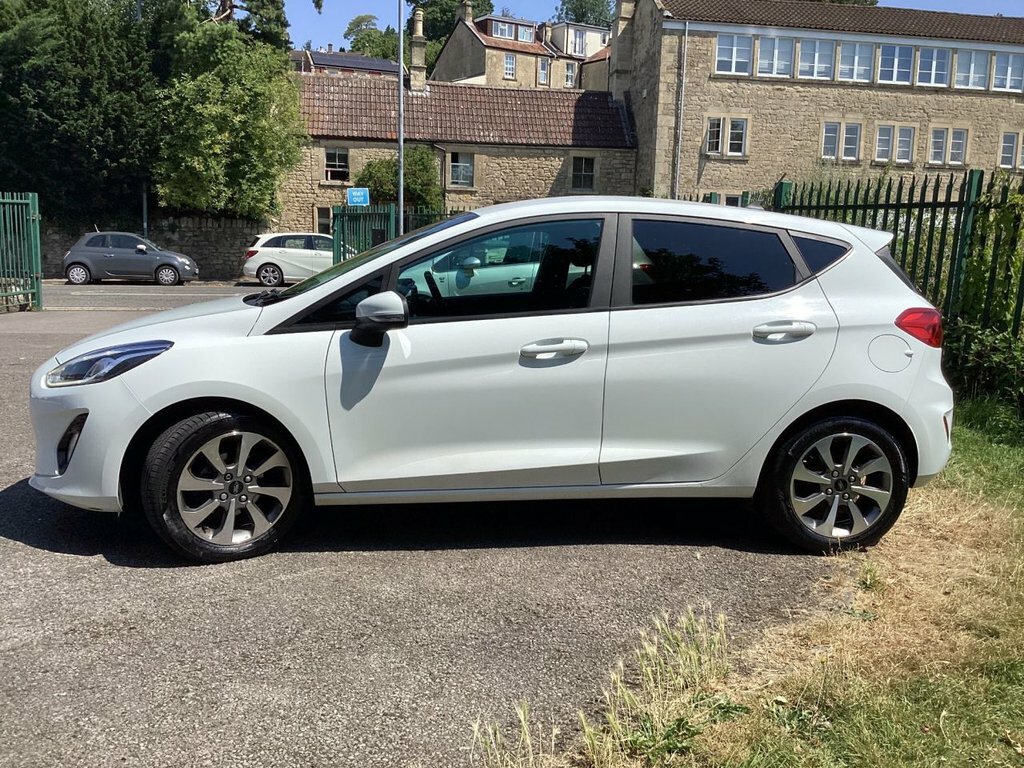 Ford Fiesta 1L Trend CV20OMB White #5