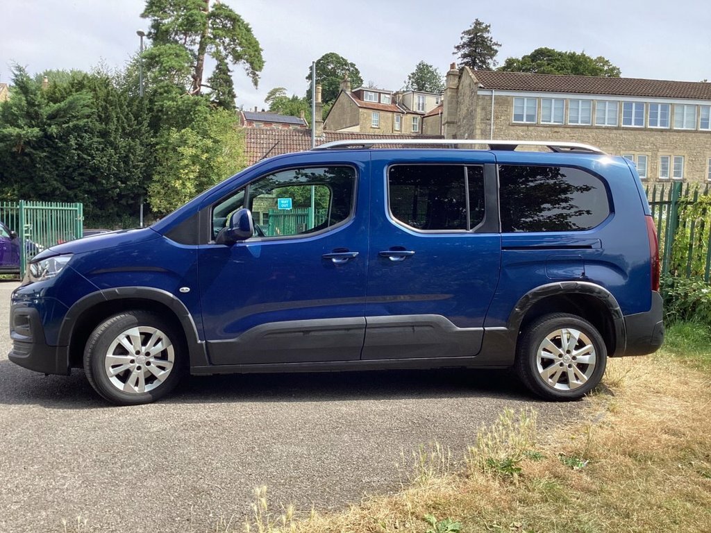 Peugeot Rifter 1.5L Allure Premium Blue #5