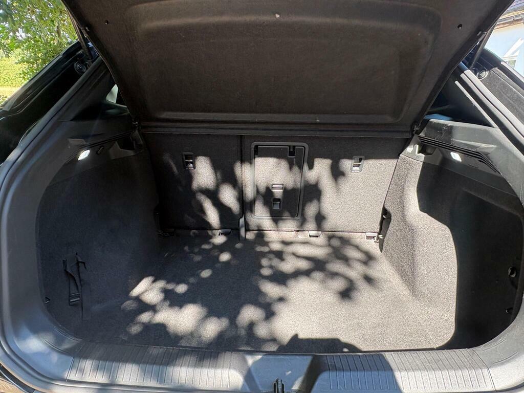 Volkswagen ID.4 109Kw Life Pure 52Kwh Grey #40