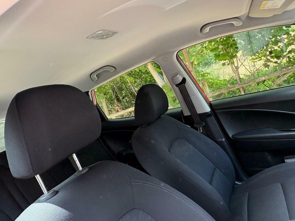 Hyundai Ix20 1.4 Blue Drive Se Hatchback Euro Grey #29