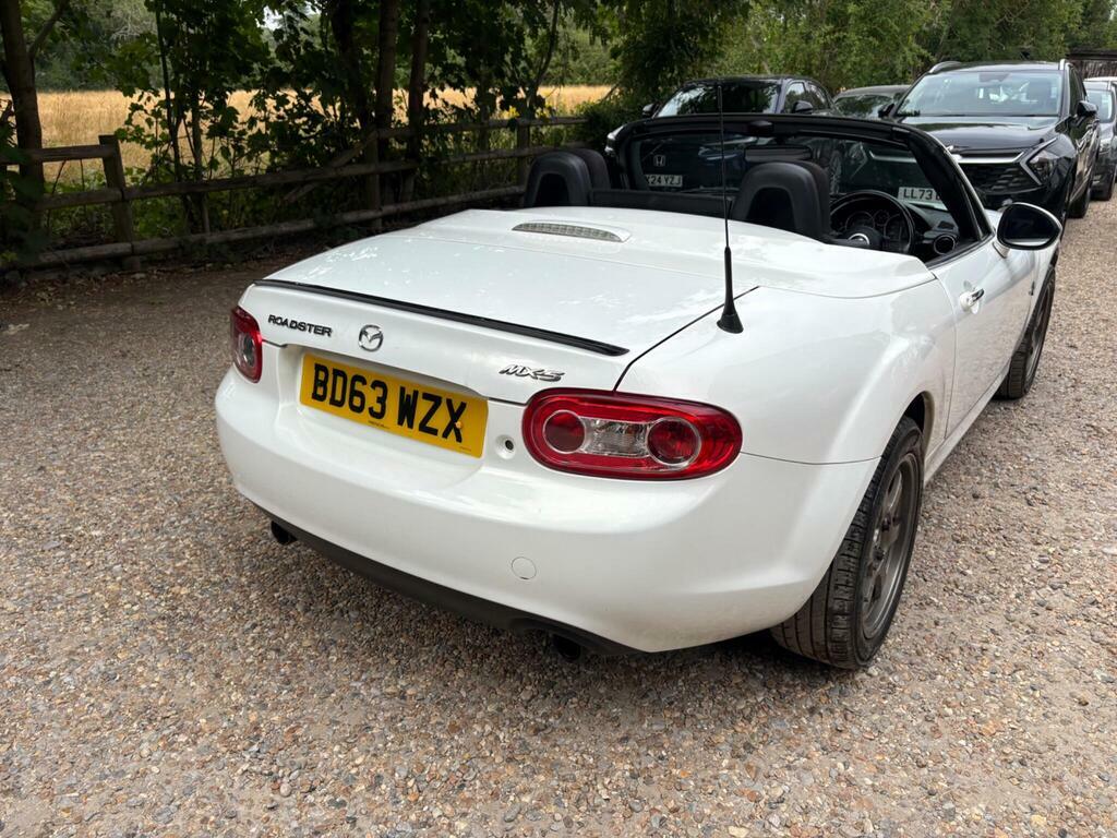 Mazda MX-5 1.8 I Roadster Se 125 Bhp Red #16