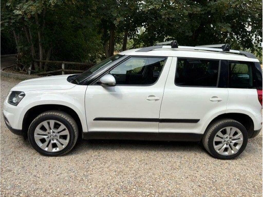 Skoda Yeti 1.2 Tsi Se L Drive Outdoor Dsg Euro 6 S S White #4