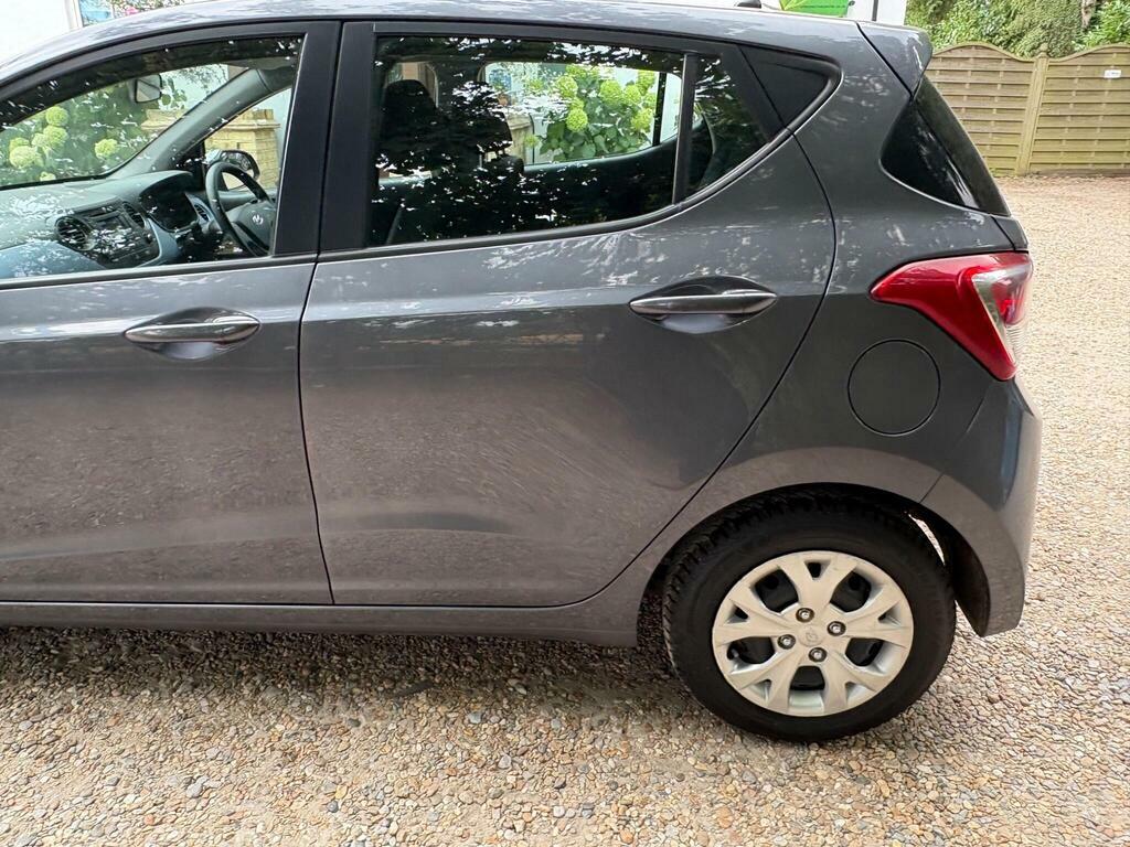 Hyundai I10 Se Silver #10