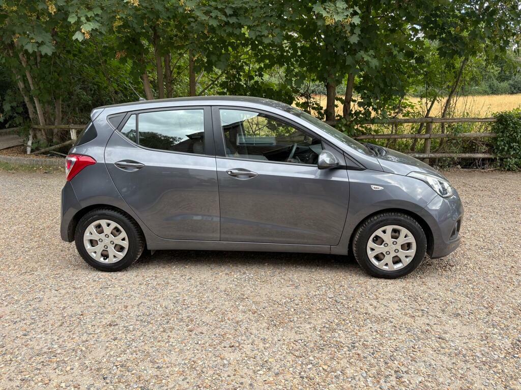Hyundai I10 Se Silver #13