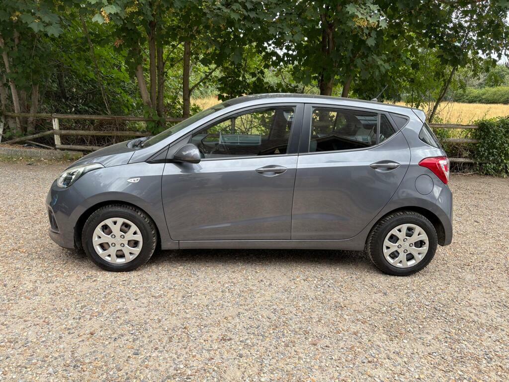 Hyundai I10 Se Silver #9