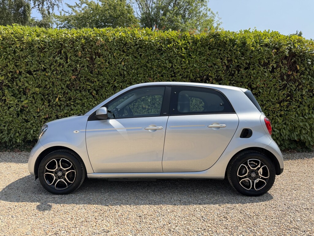 Smart Forfour Hatchback Eq 17.6Kwh Prime 201868 Silver #5