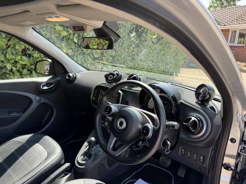 Smart Forfour 1.0 Passion Premium Hatchback Twinami Grey #19