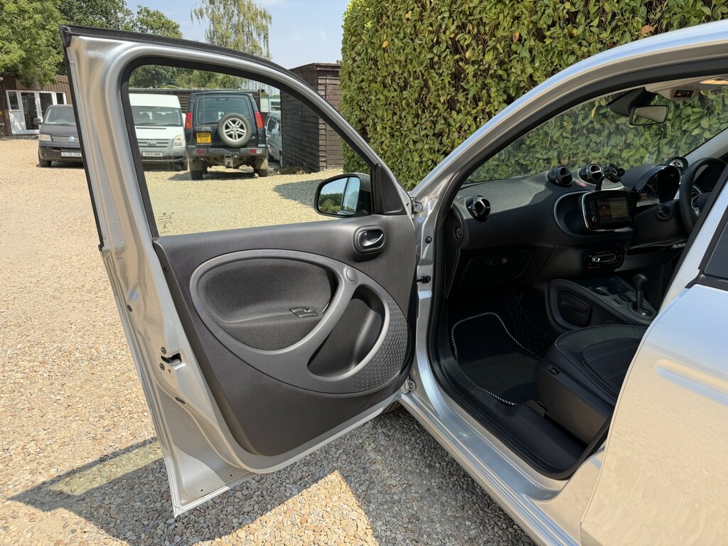Smart Forfour 1.0 Passion Premium Hatchback Twinami Grey #35