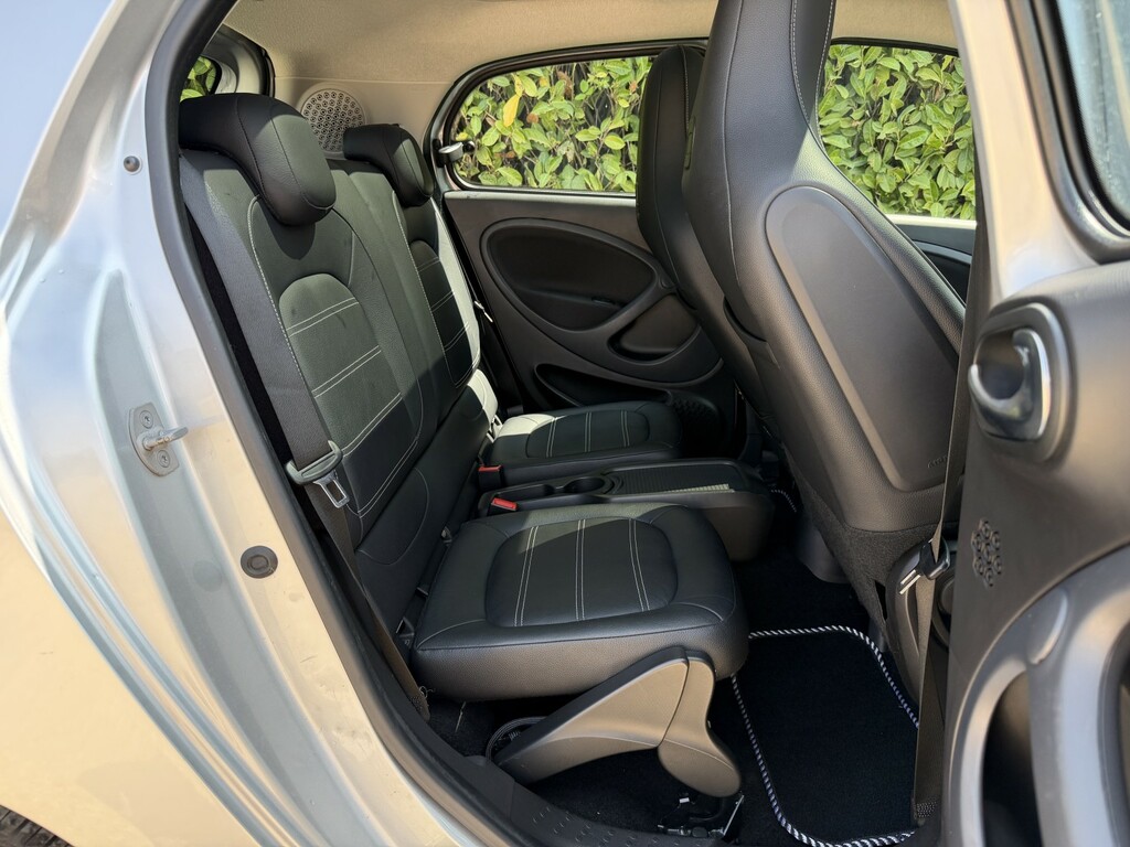 Smart Forfour 1.0 Passion Premium Hatchback Twinami Grey #32