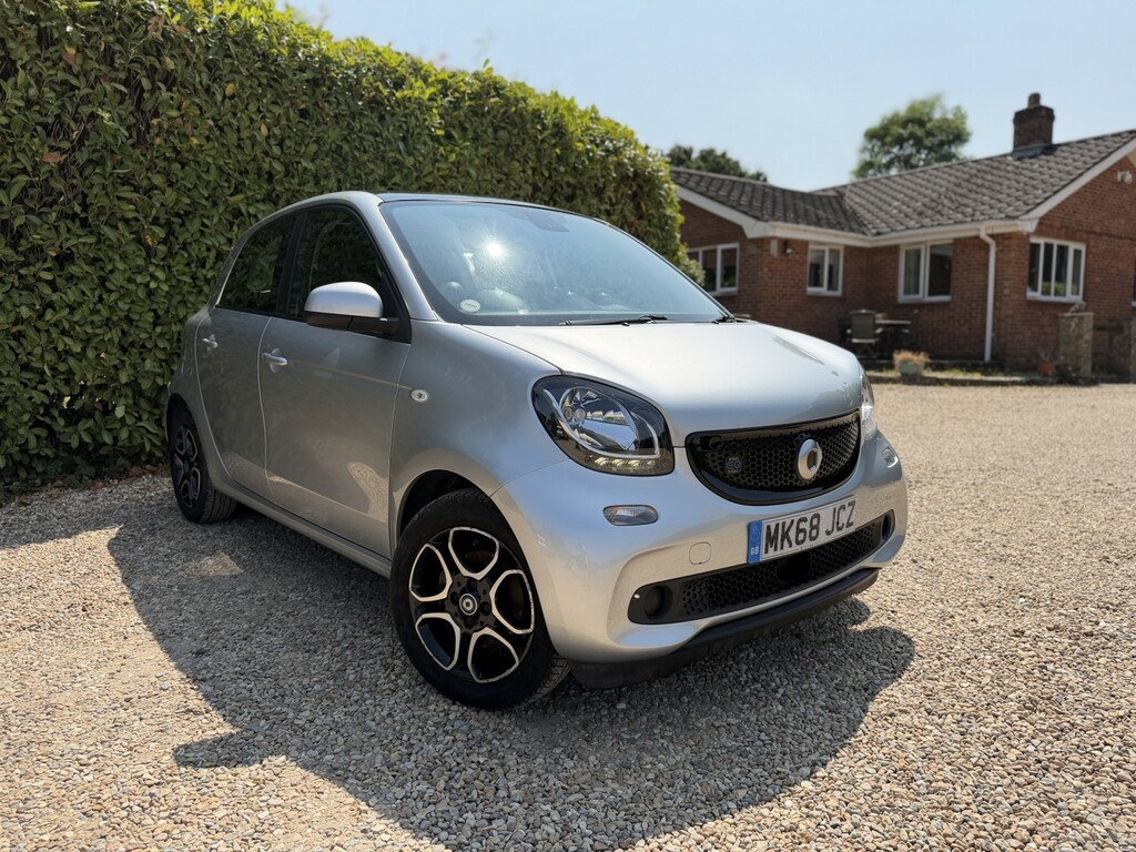 Smart Forfour Hatchback Eq 17.6Kwh Prime 201868 Silver