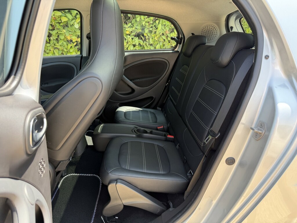 Smart Forfour 1.0 Passion Premium Hatchback Twinami Grey #26