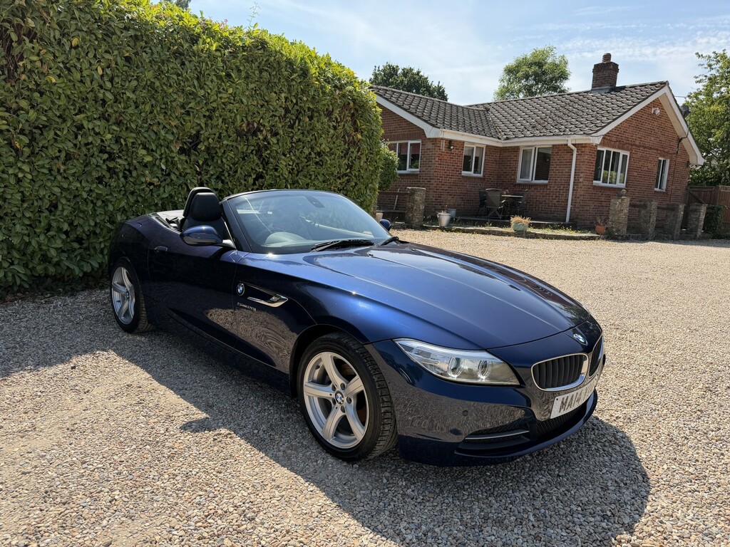 BMW Z4 2.0 Z4 Sdrive20i Roadster Blue #3