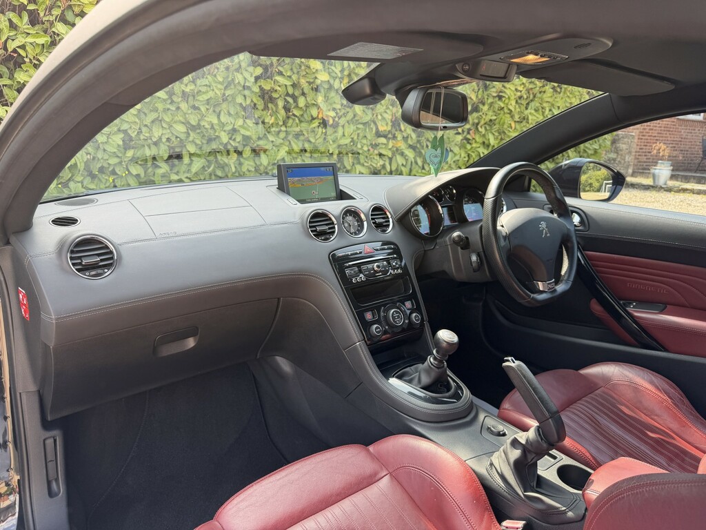 Peugeot RCZ  Black #33