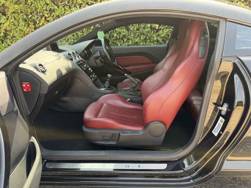 Peugeot RCZ  Black #41
