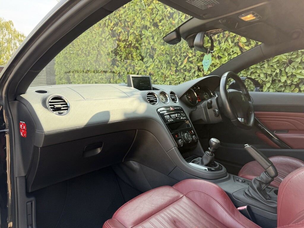 Peugeot RCZ  Black #34