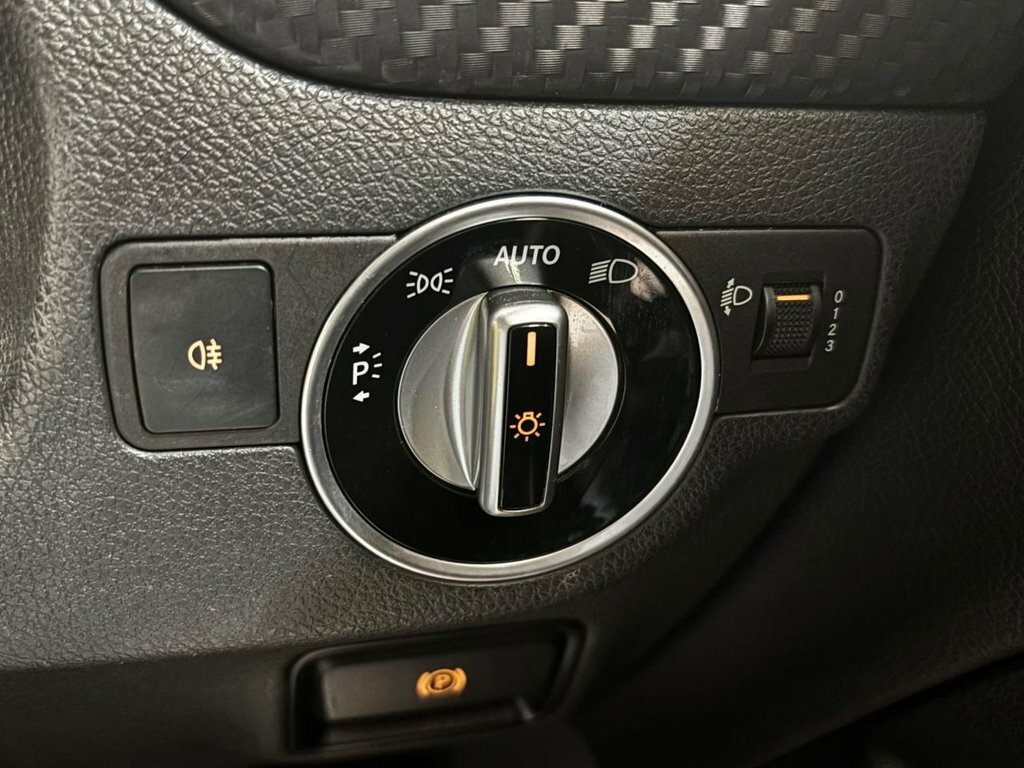 Mercedes-Benz A Class A 180 D Sport Sat Nav 20 Road Tax Parking Sensors White #22
