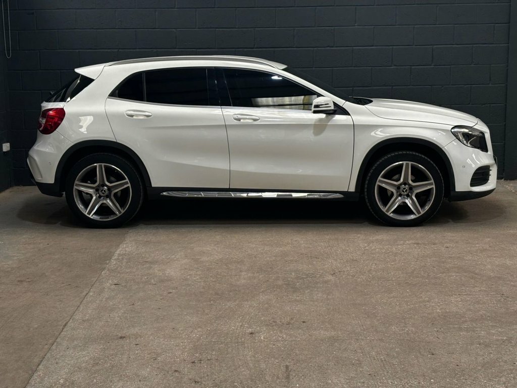 Mercedes-Benz GLA Class 1.6 Gla180 Urban Edition Suv Eur Grey #12