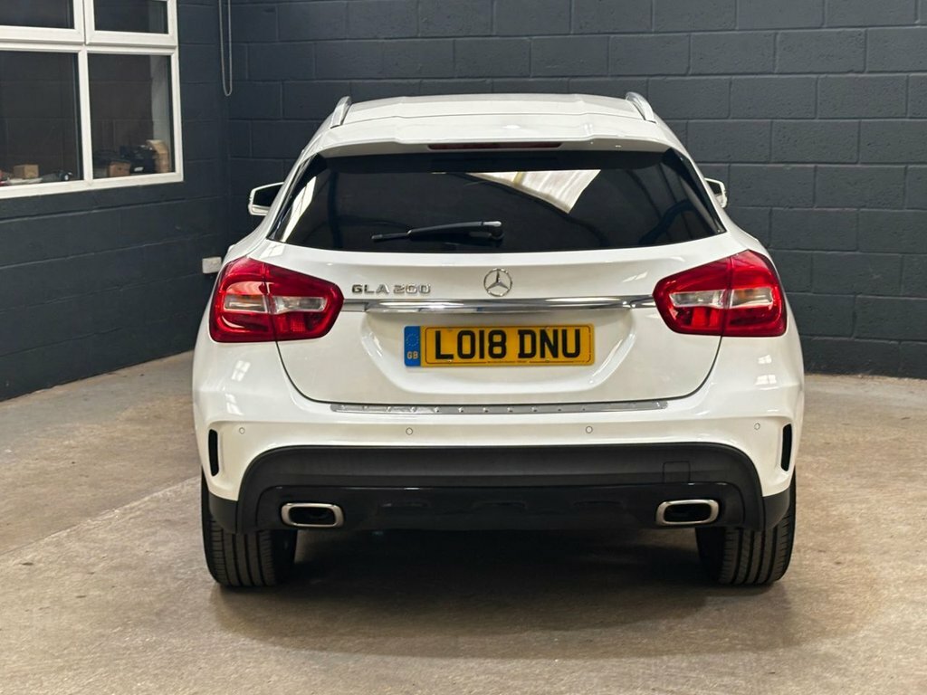 Mercedes-Benz GLA Class 1.6 Gla180 Urban Edition Suv Eur Grey #9