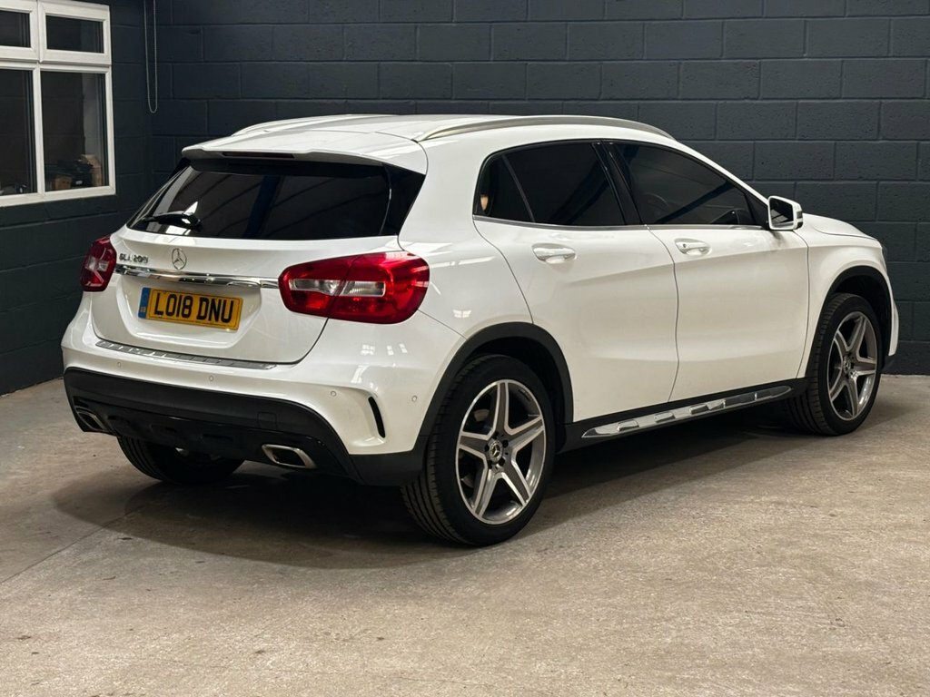 Mercedes-Benz GLA Class 1.6 Gla180 Urban Edition Suv Eur Grey #11