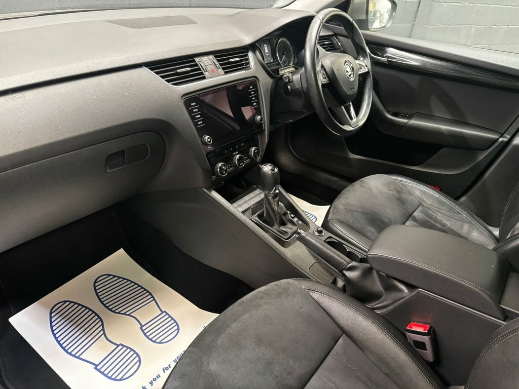 Skoda Octavia Hatchback Grey #19