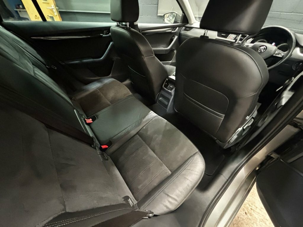 Skoda Octavia Hatchback Grey #22