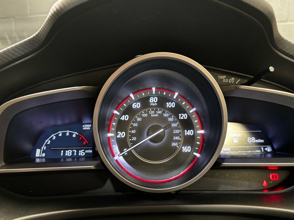 Mazda 3 2.0L Sport Black 118 Bhp Red #27