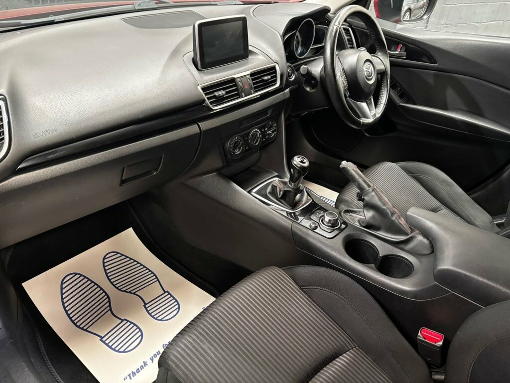 Mazda 3 2.0L Sport Black 118 Bhp Red #17