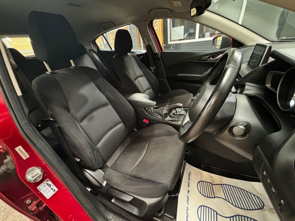 Mazda 3 2.0L Sport Black 118 Bhp Red #21