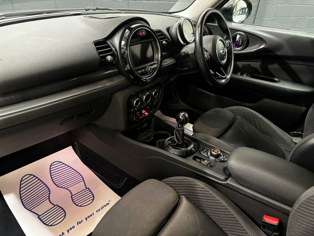 Mini Clubman Cooper White #24