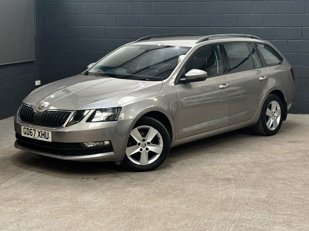 Skoda Octavia 1L Se Beige #5