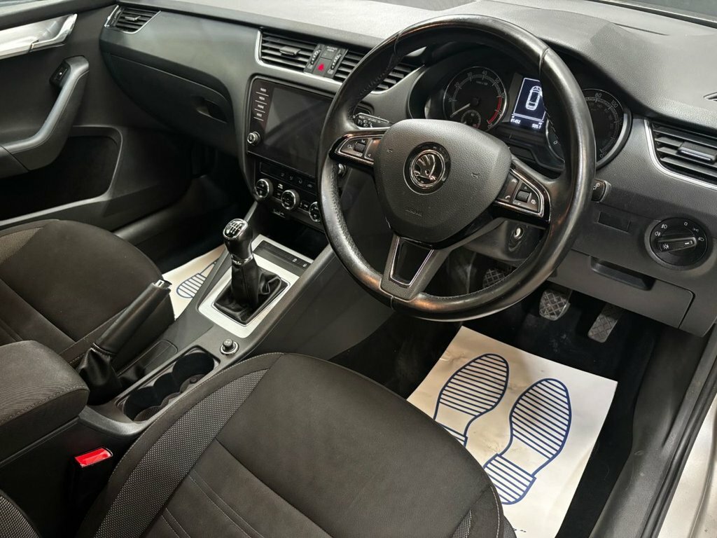 Skoda Octavia 1L Se Beige #2